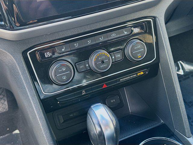 used 2022 Volkswagen Atlas Cross Sport car, priced at $25,499