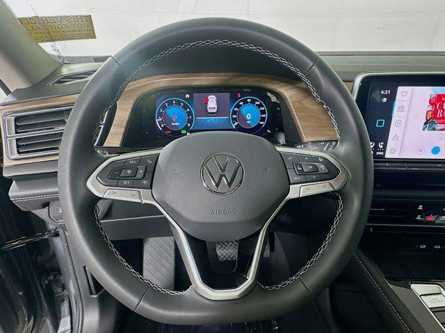 new 2024 Volkswagen Atlas car, priced at $34,482