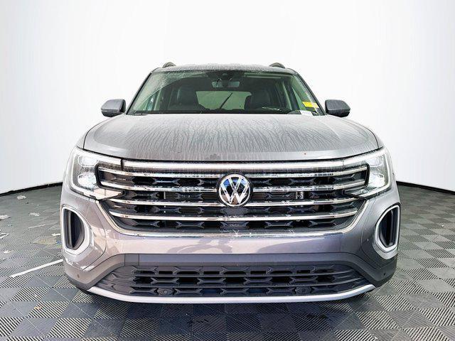 new 2024 Volkswagen Atlas car, priced at $34,482