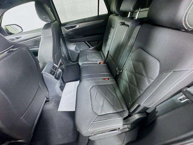 new 2025 Volkswagen Atlas Cross Sport car, priced at $40,568