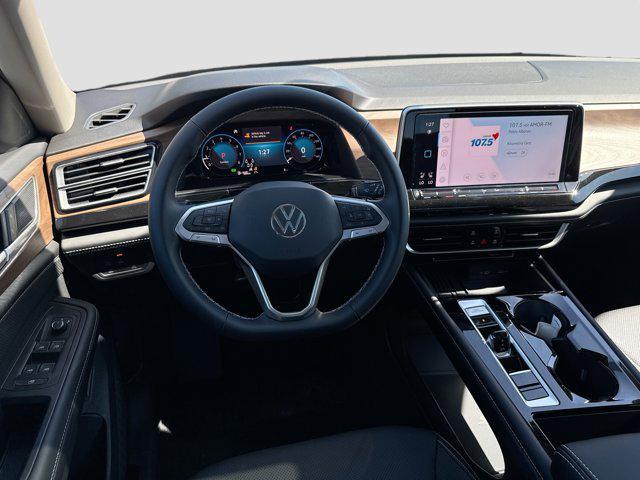 new 2026 Volkswagen Atlas car, priced at $45,649