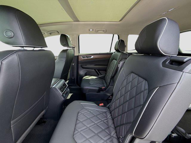new 2026 Volkswagen Atlas car, priced at $55,368