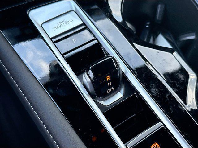 new 2026 Volkswagen Atlas Cross Sport car, priced at $50,801