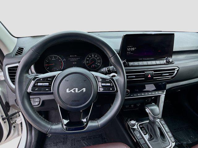 used 2023 Kia Seltos car, priced at $19,044
