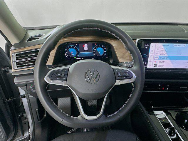 new 2025 Volkswagen Atlas car, priced at $42,486