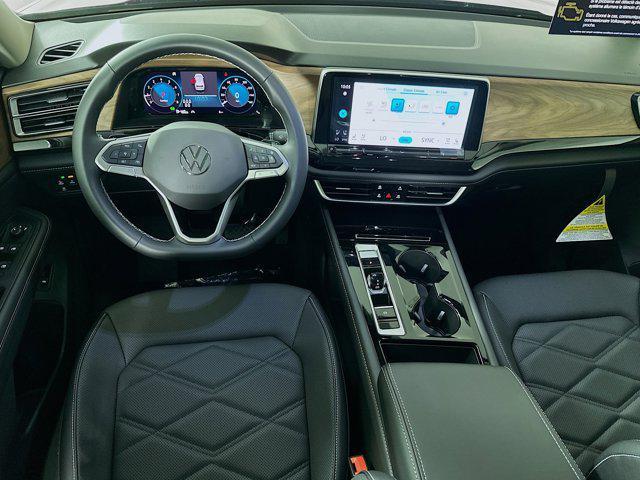 new 2025 Volkswagen Atlas car, priced at $42,486