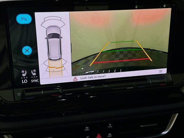 new 2025 Volkswagen Atlas car, priced at $42,486