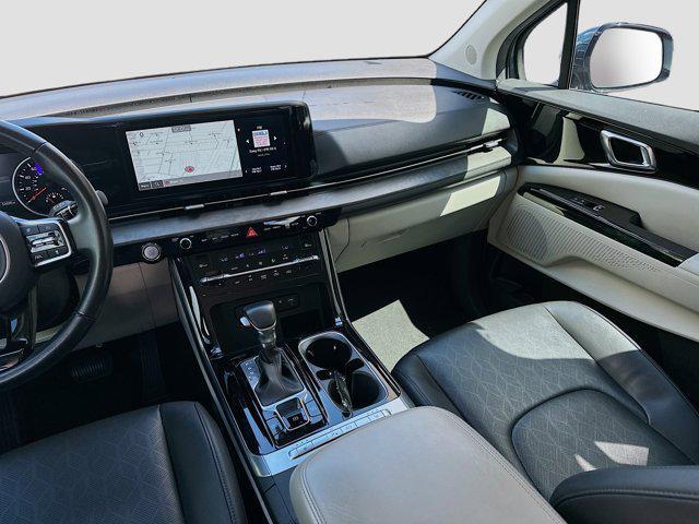 used 2023 Kia Carnival car, priced at $29,495