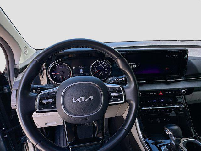 used 2023 Kia Carnival car, priced at $29,495
