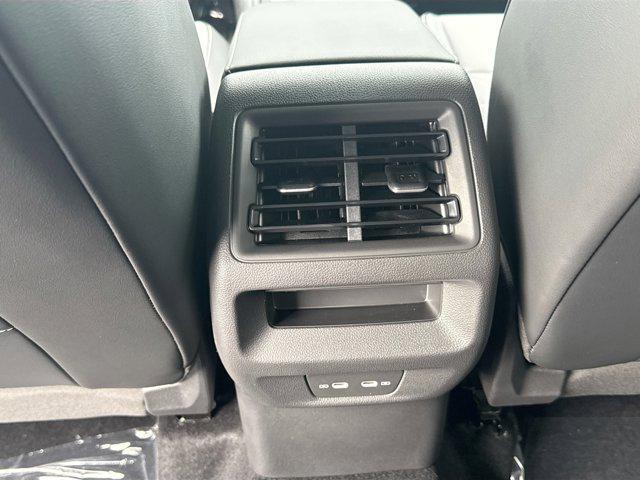 new 2026 Volkswagen Tiguan car, priced at $38,425