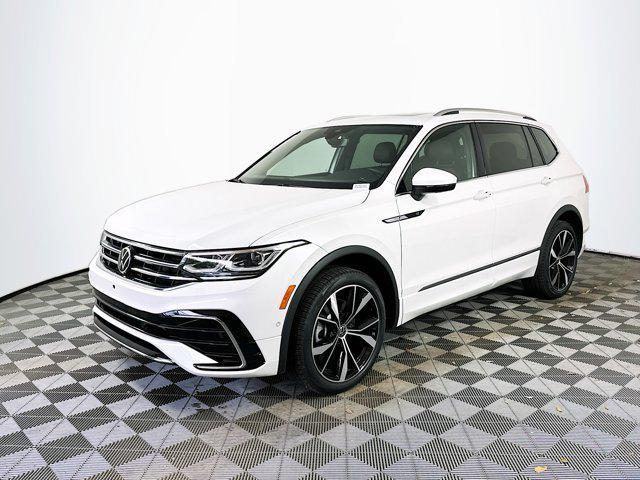 new 2024 Volkswagen Tiguan car, priced at $38,557