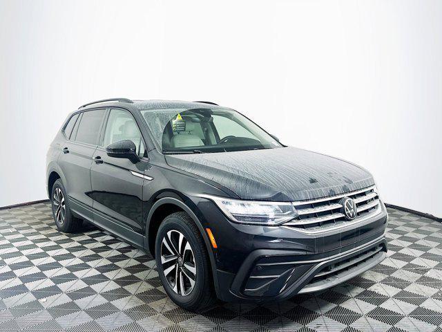 new 2024 Volkswagen Tiguan car, priced at $24,814