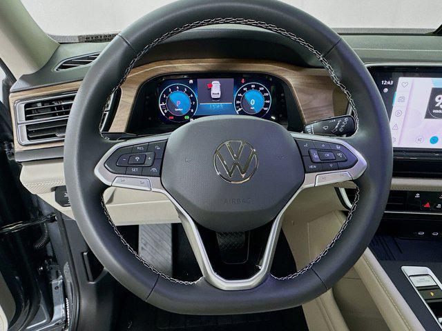 new 2025 Volkswagen Atlas car, priced at $36,313