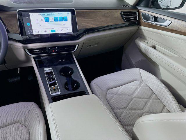 new 2025 Volkswagen Atlas car, priced at $36,313