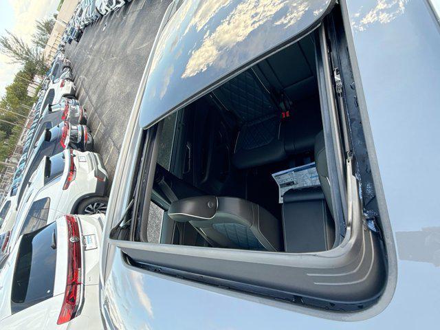 new 2026 Volkswagen Atlas Cross Sport car, priced at $53,761