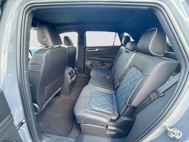 new 2026 Volkswagen Atlas Cross Sport car, priced at $53,761