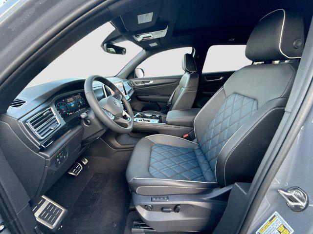 new 2026 Volkswagen Atlas Cross Sport car, priced at $53,761