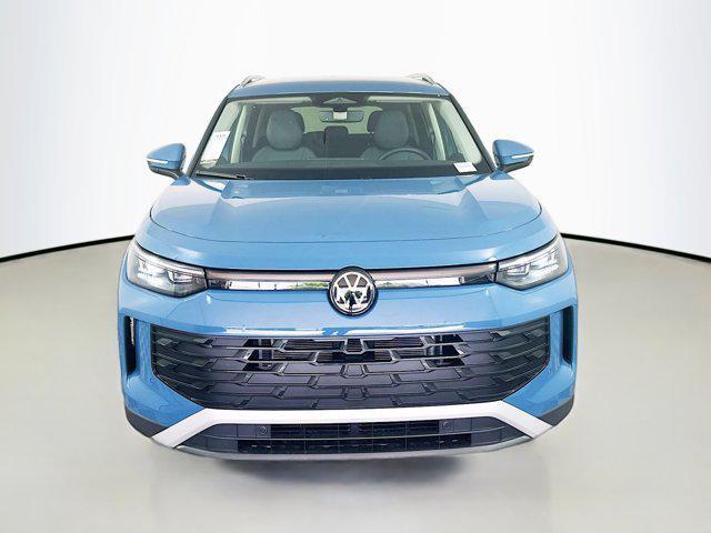 new 2025 Volkswagen Tiguan car, priced at $35,281