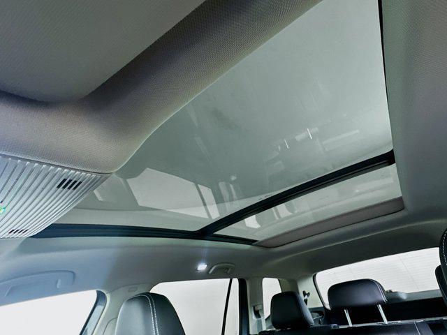 new 2025 Volkswagen Atlas car, priced at $41,486