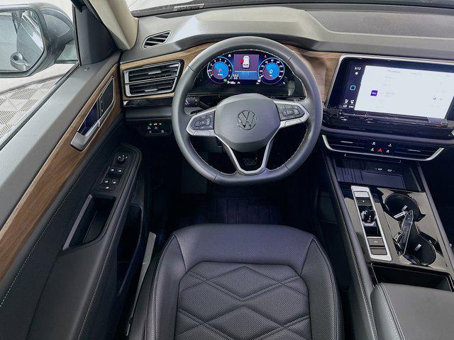 new 2025 Volkswagen Atlas car, priced at $41,486
