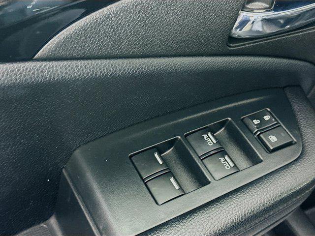 used 2022 Honda Pilot car, priced at $31,690
