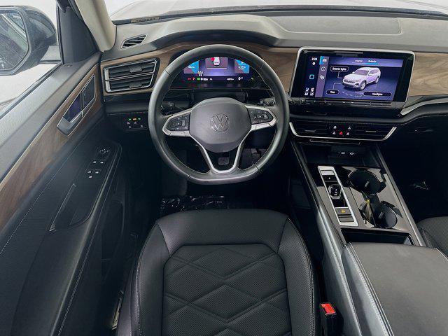 used 2024 Volkswagen Atlas car, priced at $28,995