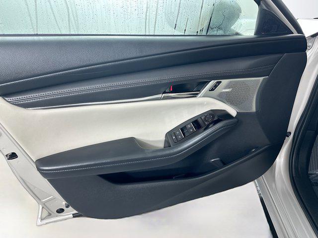 used 2022 Mazda Mazda3 car, priced at $24,368