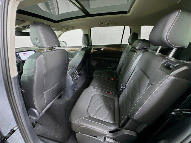 new 2025 Volkswagen Atlas car, priced at $44,131