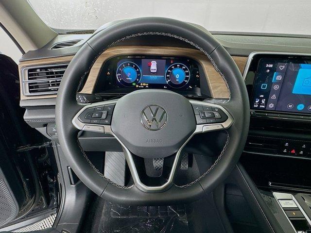 new 2024 Volkswagen Atlas car, priced at $40,097