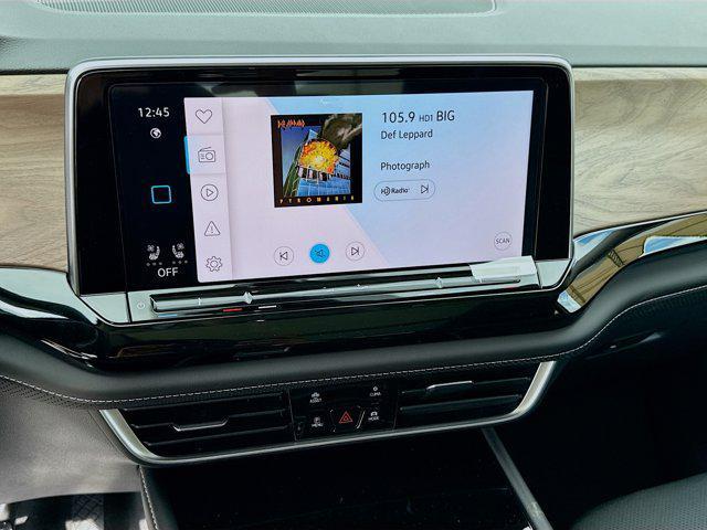 new 2026 Volkswagen Atlas car, priced at $43,305