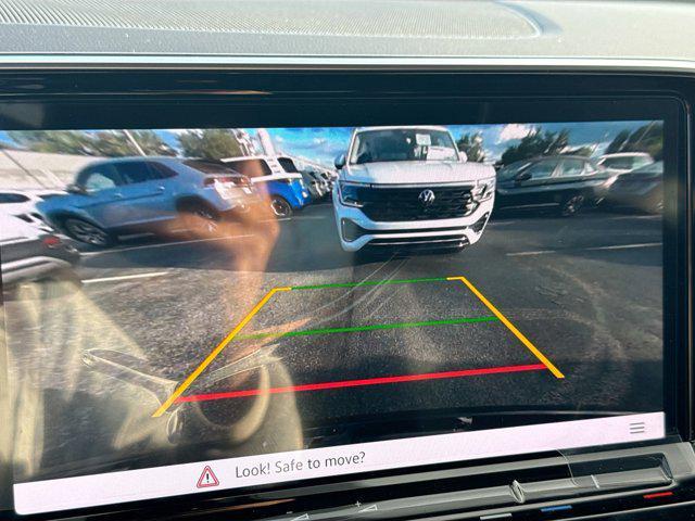 new 2026 Volkswagen Atlas Cross Sport car, priced at $38,385