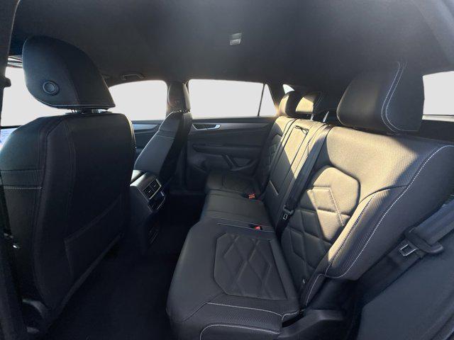 new 2026 Volkswagen Atlas Cross Sport car, priced at $38,385