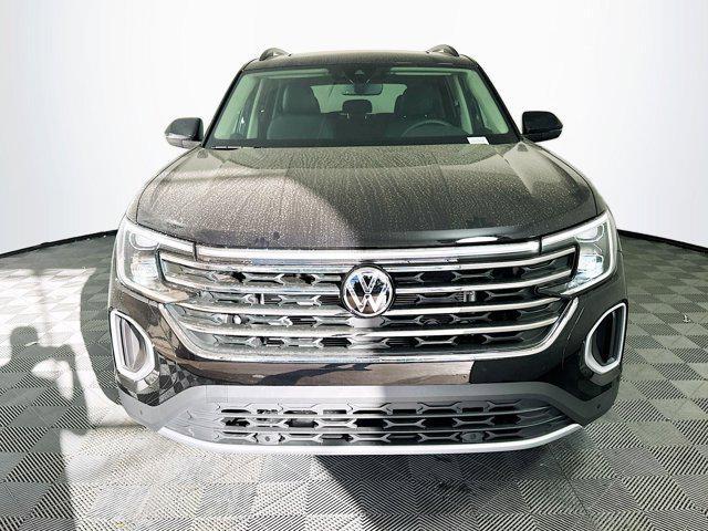 new 2025 Volkswagen Atlas car, priced at $42,825