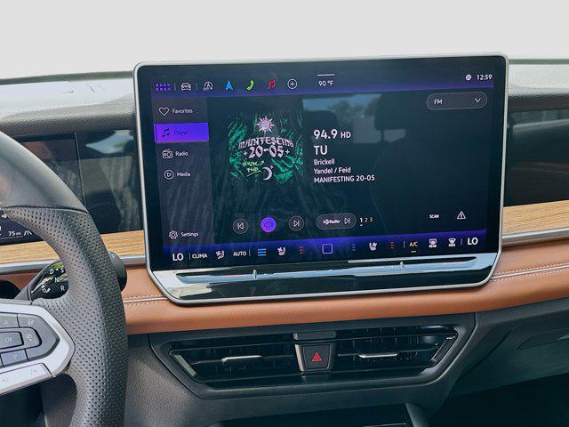 used 2025 Volkswagen Tiguan car, priced at $35,540