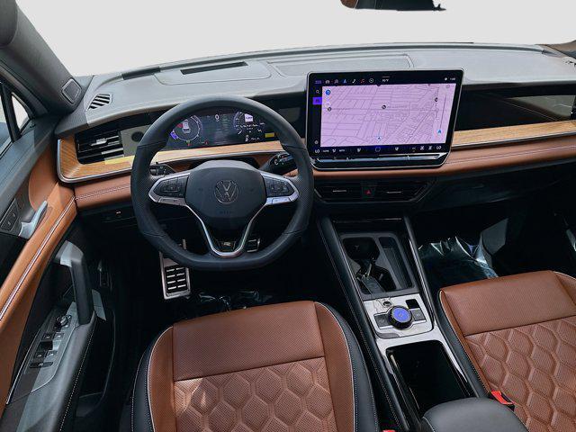 used 2025 Volkswagen Tiguan car, priced at $35,540