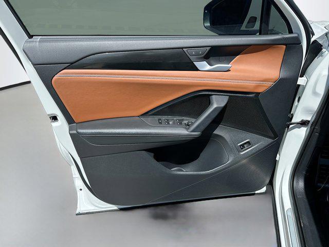 used 2025 Volkswagen Tiguan car, priced at $35,540