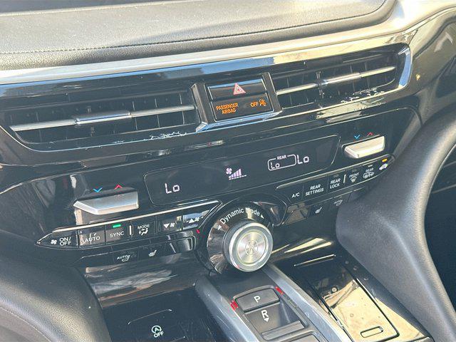 used 2023 Acura MDX car, priced at $34,679