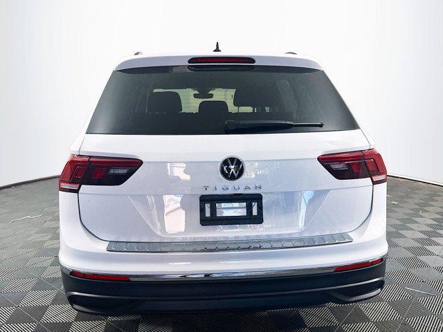 new 2024 Volkswagen Tiguan car, priced at $24,737