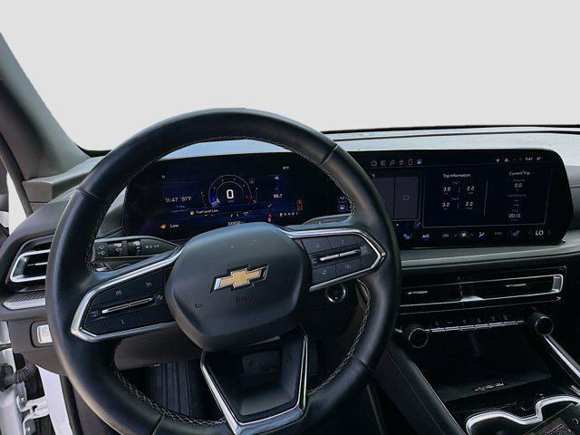 used 2024 Chevrolet Traverse car, priced at $32,591