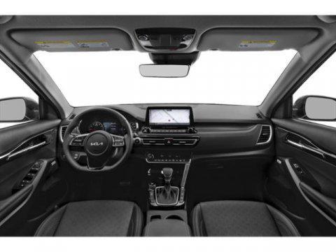 used 2023 Kia Seltos car
