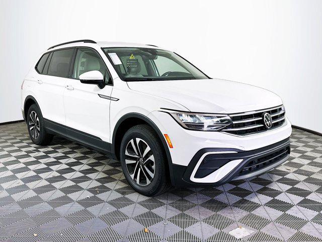 new 2024 Volkswagen Tiguan car, priced at $24,737