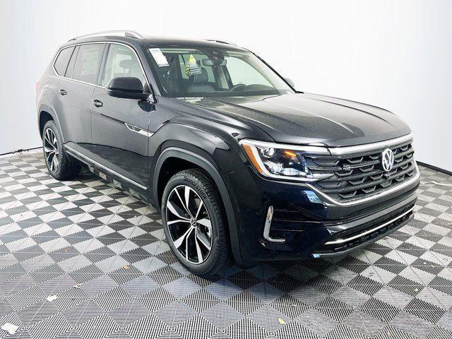 new 2025 Volkswagen Atlas car, priced at $52,168