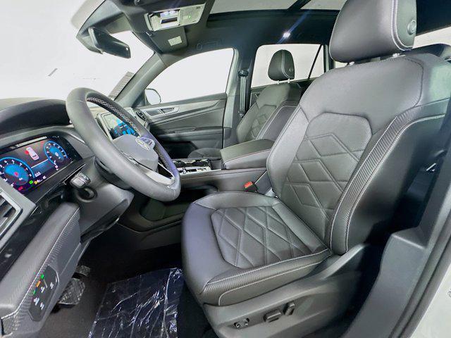 new 2025 Volkswagen Atlas Cross Sport car, priced at $41,437