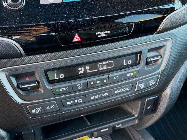 used 2022 Honda Pilot car, priced at $27,631