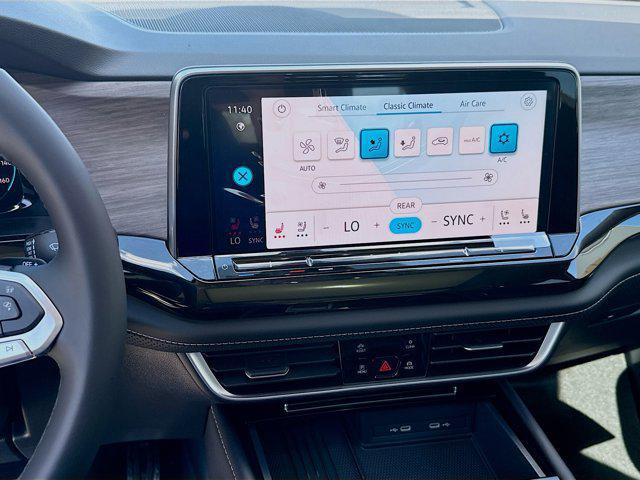 new 2026 Volkswagen Atlas car, priced at $54,238