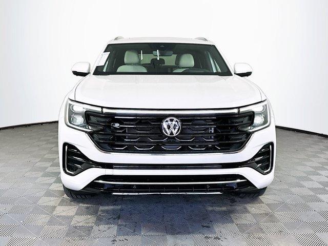 new 2024 Volkswagen Atlas Cross Sport car, priced at $48,447