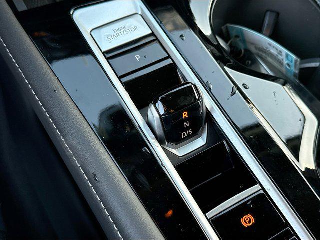 new 2026 Volkswagen Atlas car, priced at $45,649