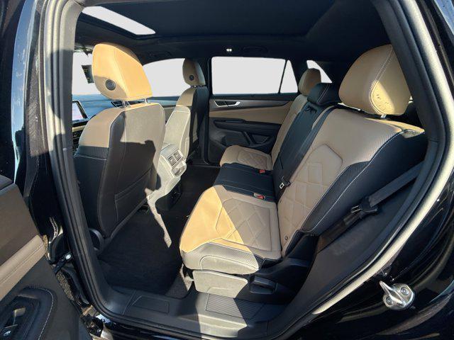 new 2026 Volkswagen Atlas Cross Sport car, priced at $43,558