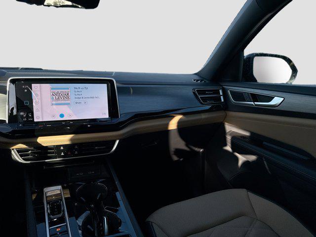 new 2026 Volkswagen Atlas Cross Sport car, priced at $43,558