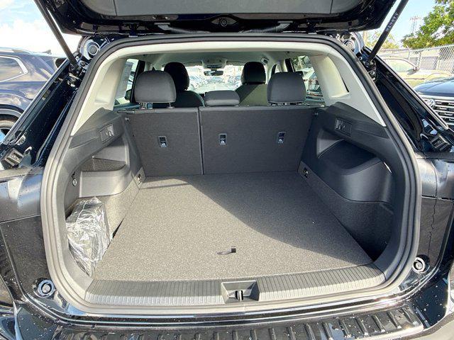 new 2025 Volkswagen Tiguan car, priced at $28,265